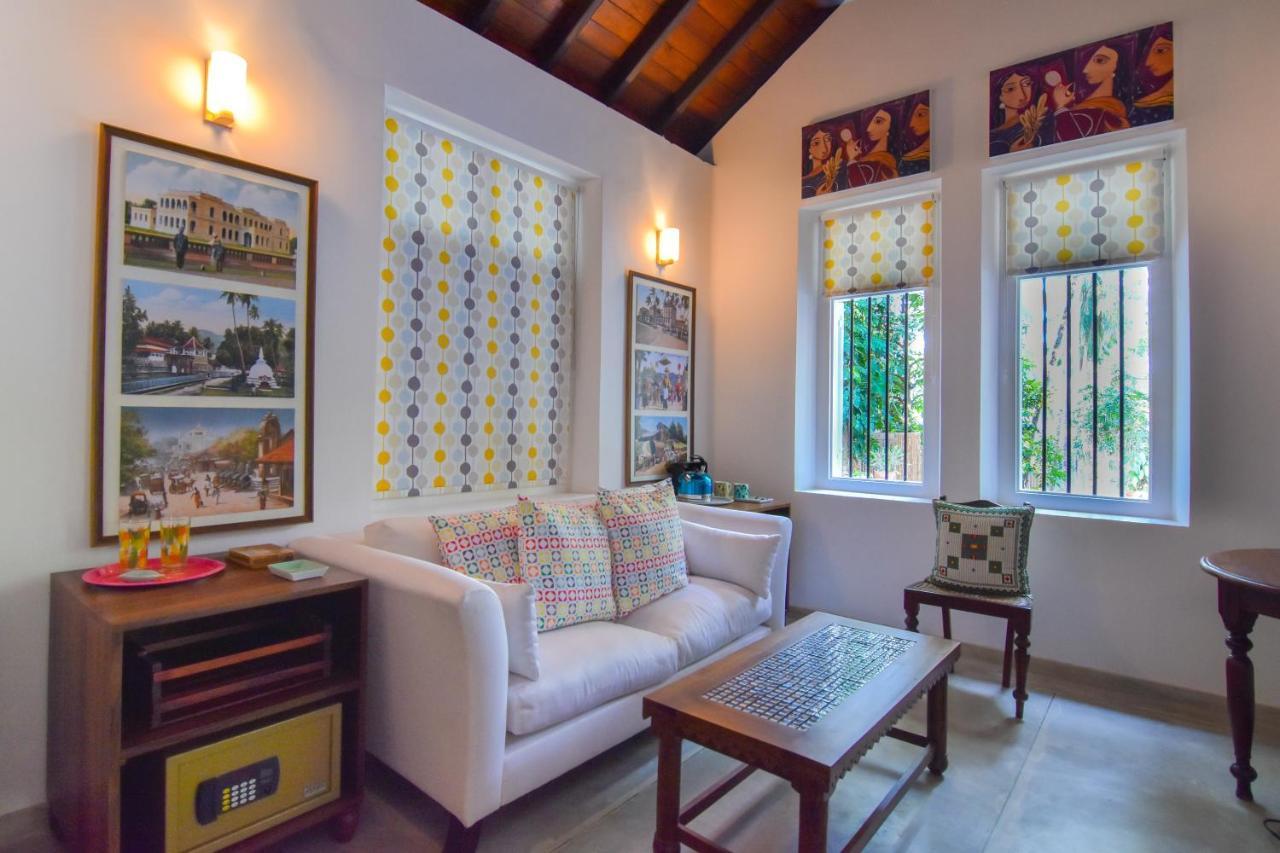 The Pineapple Villa Gampaha Exterior foto